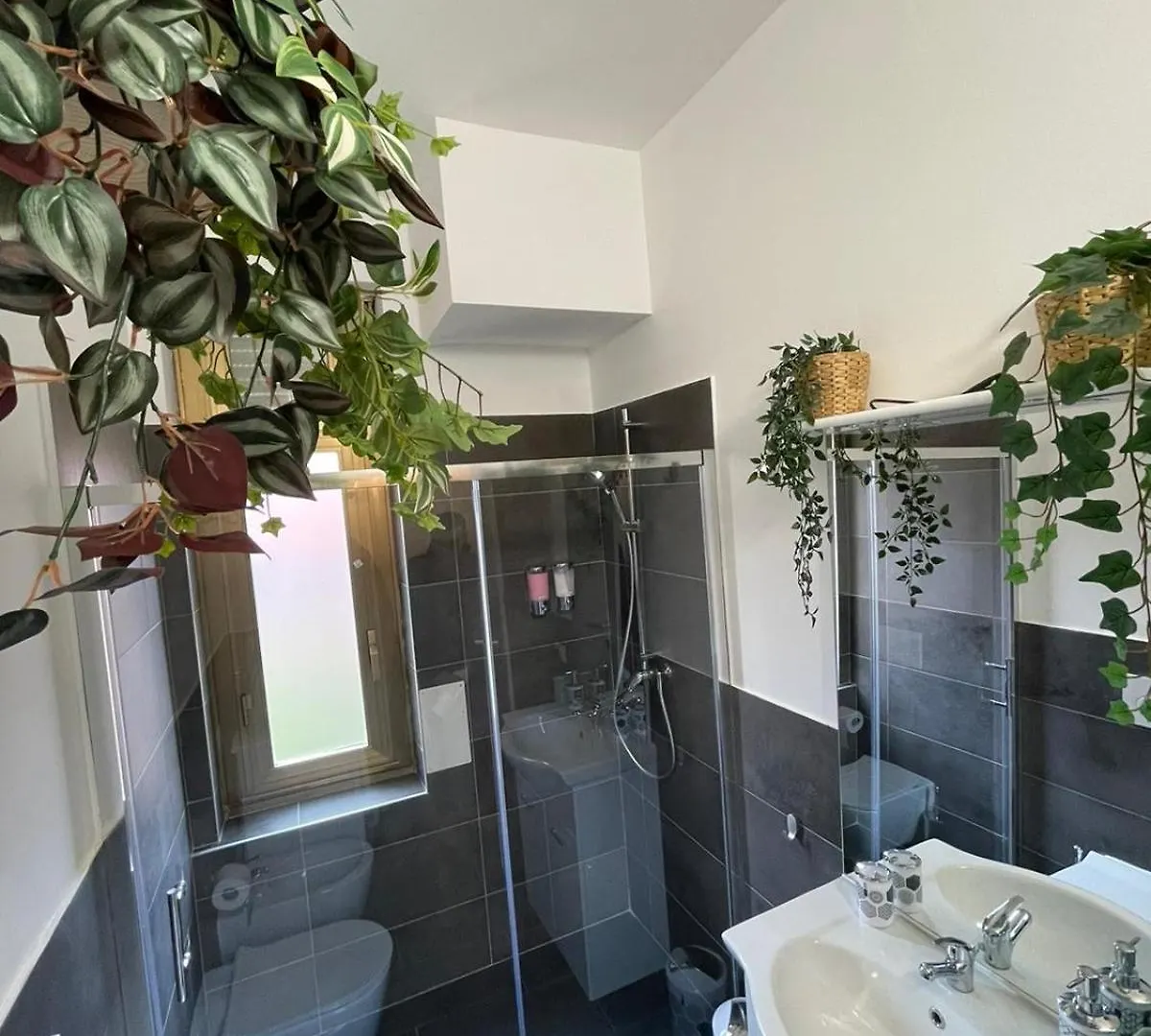 Dea Dreams Amendola Fiera Apartment Free Wi-Fi Milan
