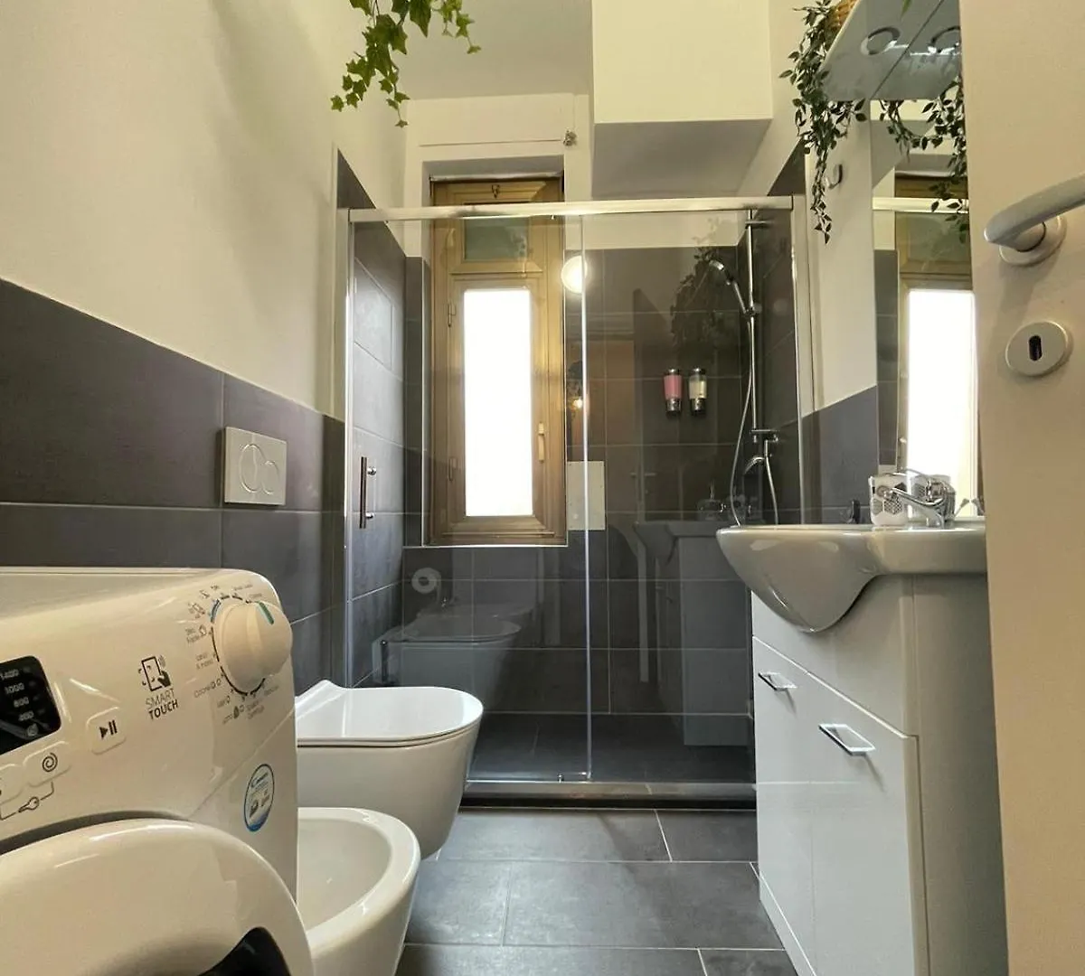 Dea Dreams Amendola Fiera Apartment Free Wi-Fi Milan Italy