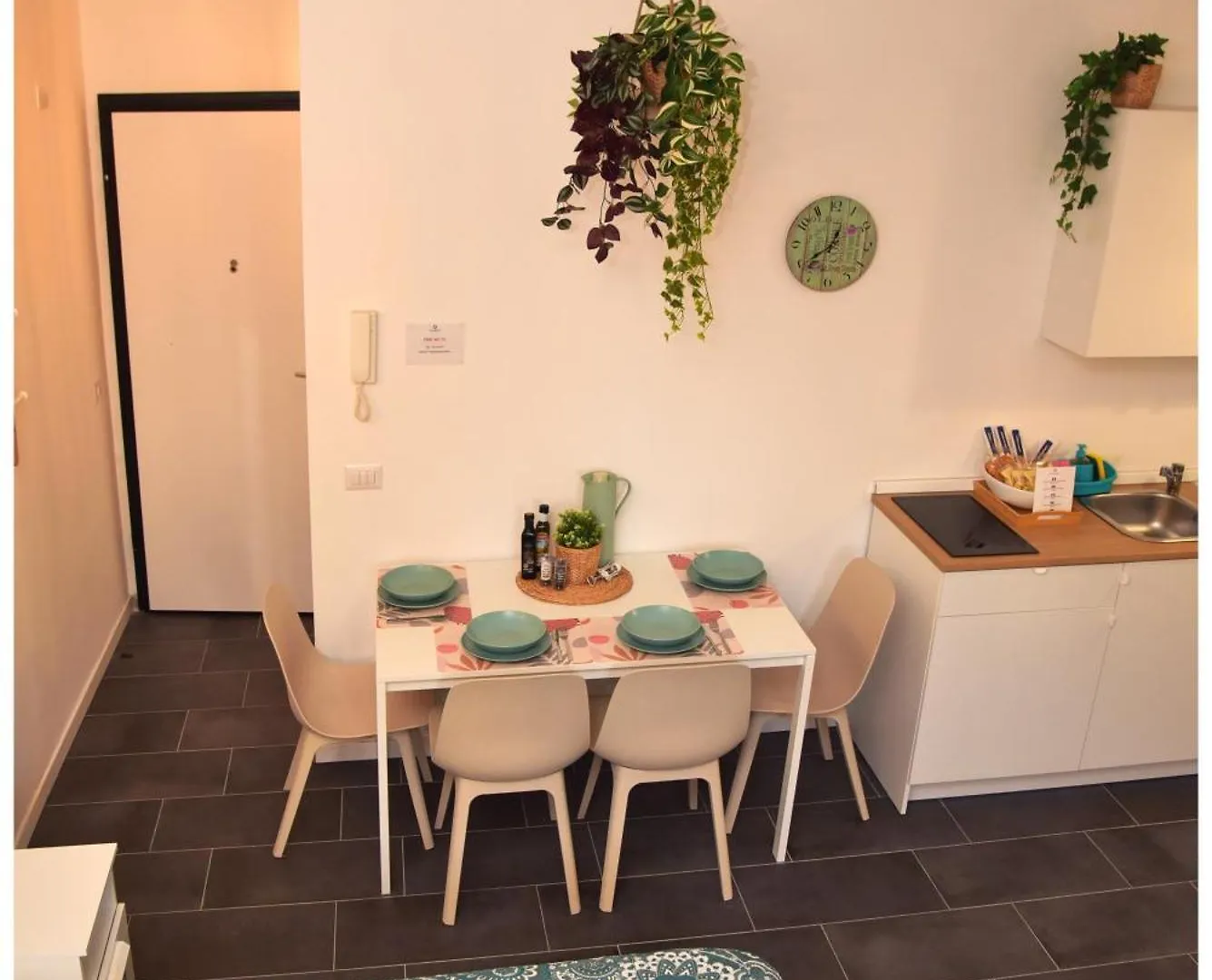 Dea Dreams Amendola Fiera Apartment Free Wi-Fi Milan